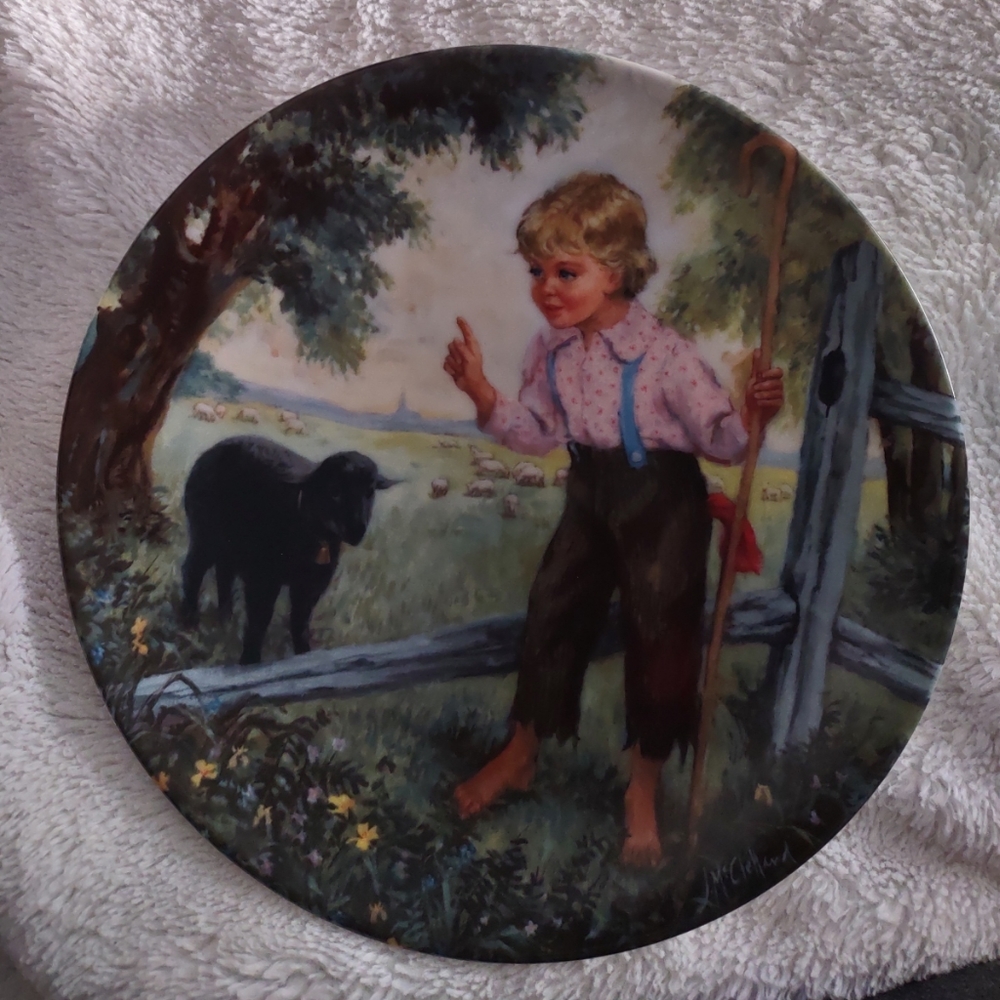 Edwin M Knowles collector's plate 1988 baa baa black sheep
